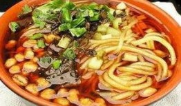 小杨哥东坡爆料酸辣粉视频,酸辣粉背后的故事与制作秘籍